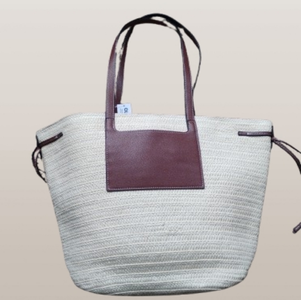 NWT Old Navy Woven Straw Tote Bag Brown faux  Leather Handles 13x14